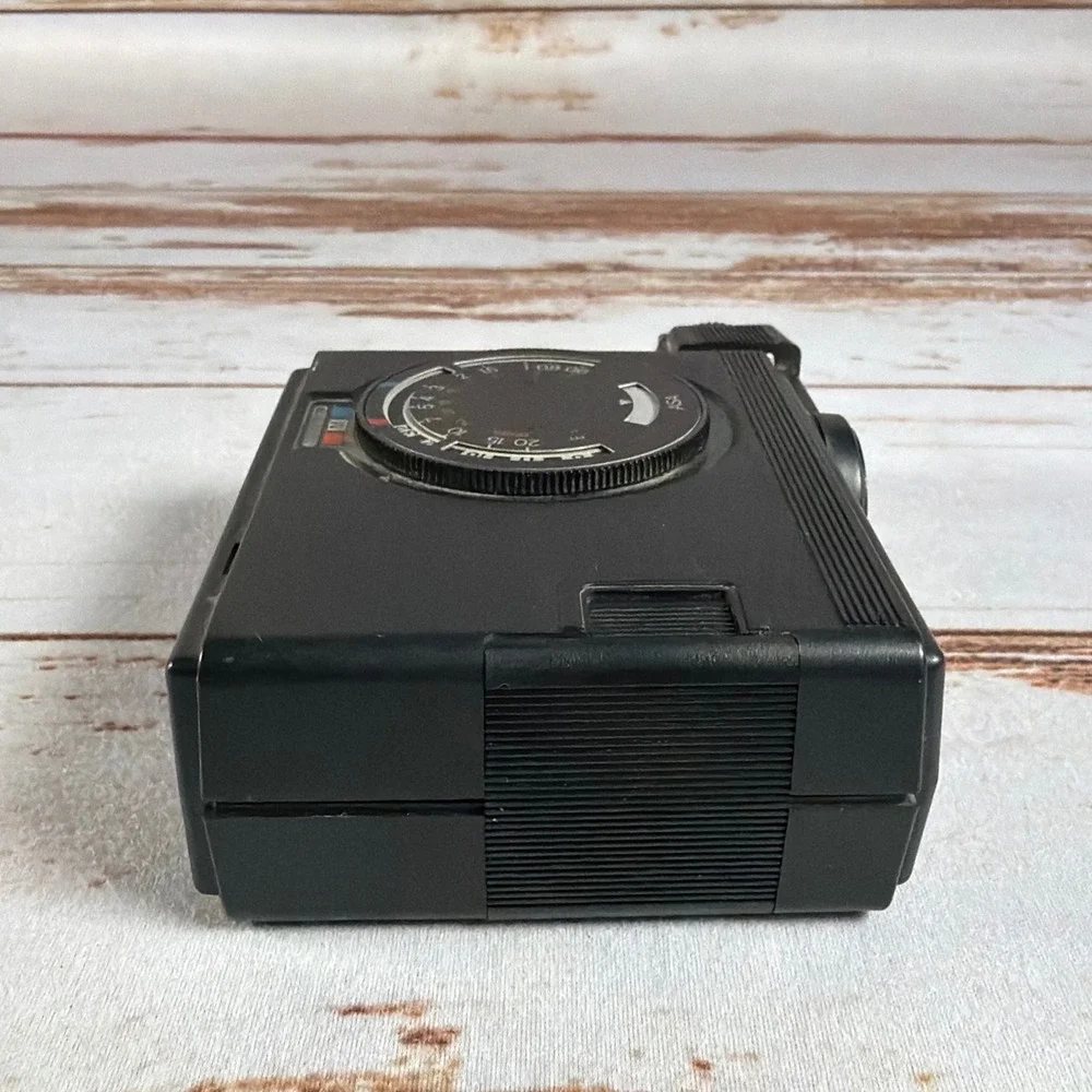 Nikon SB-10 Speedlight Flash Vintage Shoe Mount Tested Working